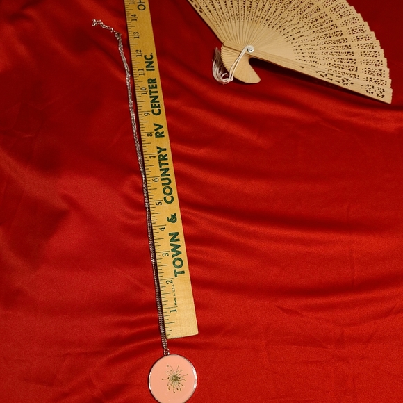 Super Kool Necklace - Picture 7 of 14